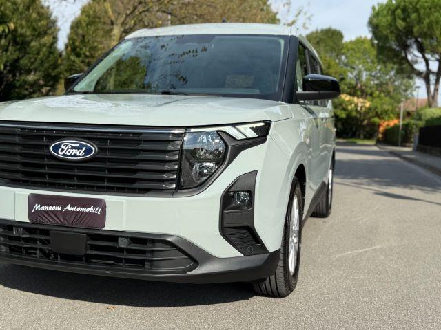 FORD Tourneo Courier 1.0 EcoBoost Titanium IVA ESPOSTA