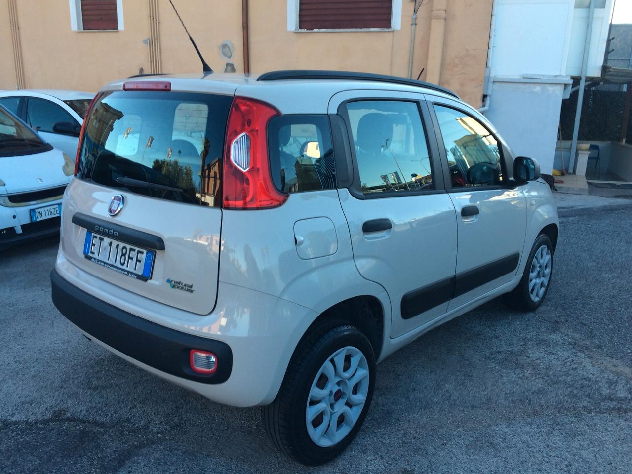 2013 Fiat Panda 0.9 Natural Power Easy ! tagliandata con bombole metano appena revisionate!