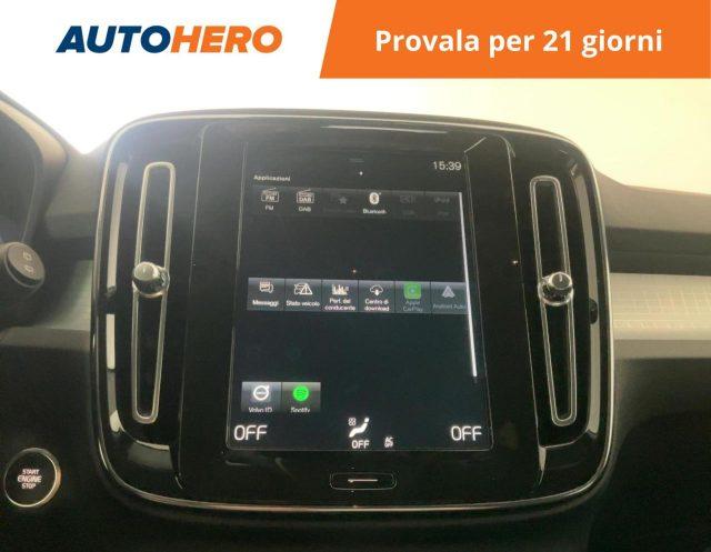 VOLVO XC40 T2 Geartronic Momentum