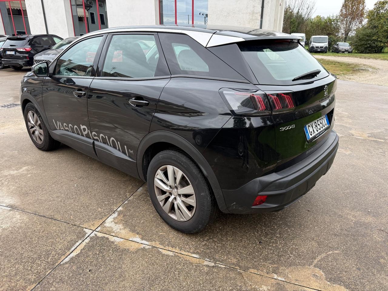 Peugeot 3008 BlueHDi 130 S&S EAT8 Active Pack