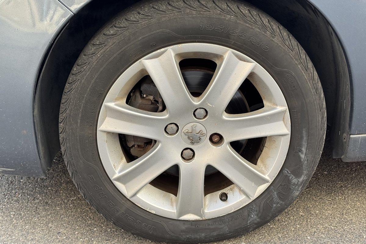 PEUGEOT 207 1.6 HDi 90CV 5p. ONE Line