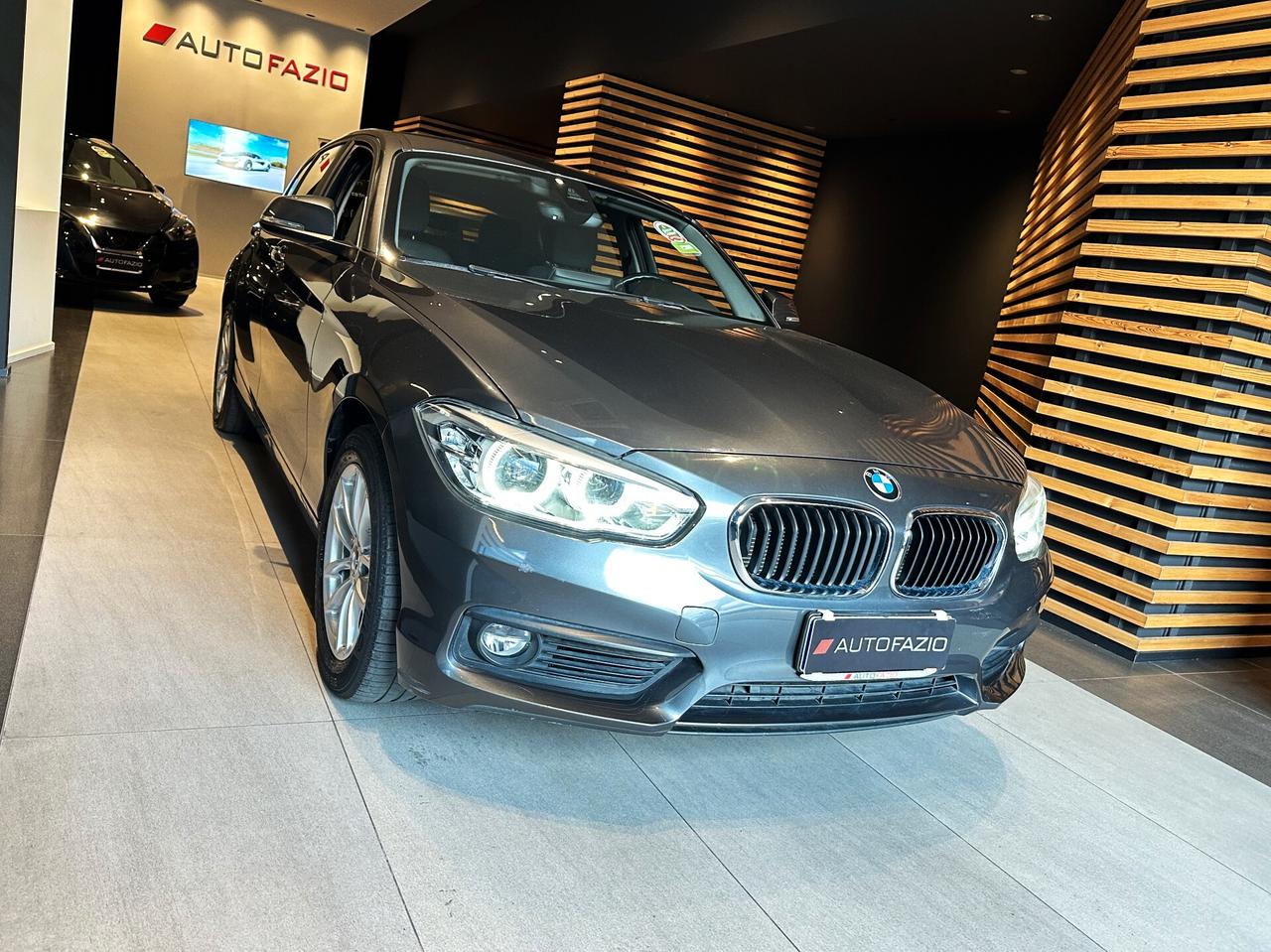 Bmw 116 116i 5p. Advantage