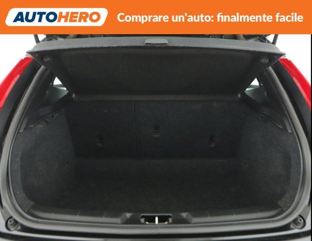VOLVO V40 D2 Geartronic Kinetic