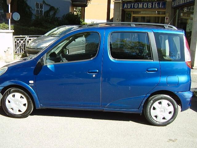 Toyota Yaris Verso 1.3i 16V