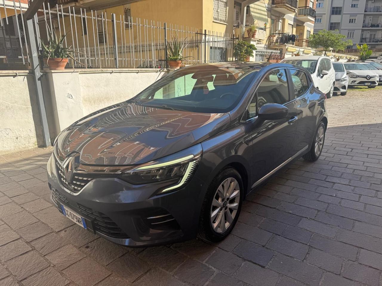 RENAULT Clio TCe 90CV 5 porte Intens
