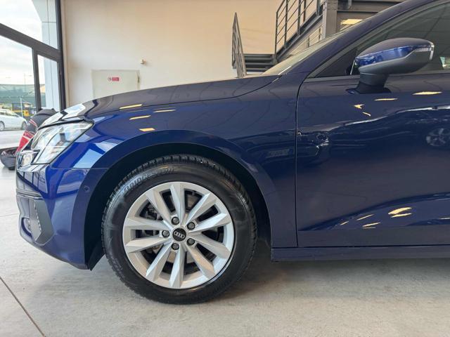 AUDI A3 SPB 30 g-tron S tronic Business Full LED