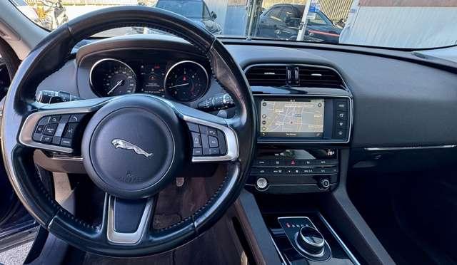 Jaguar F-Pace 2.0 D 240 CV AWD aut. Prestige