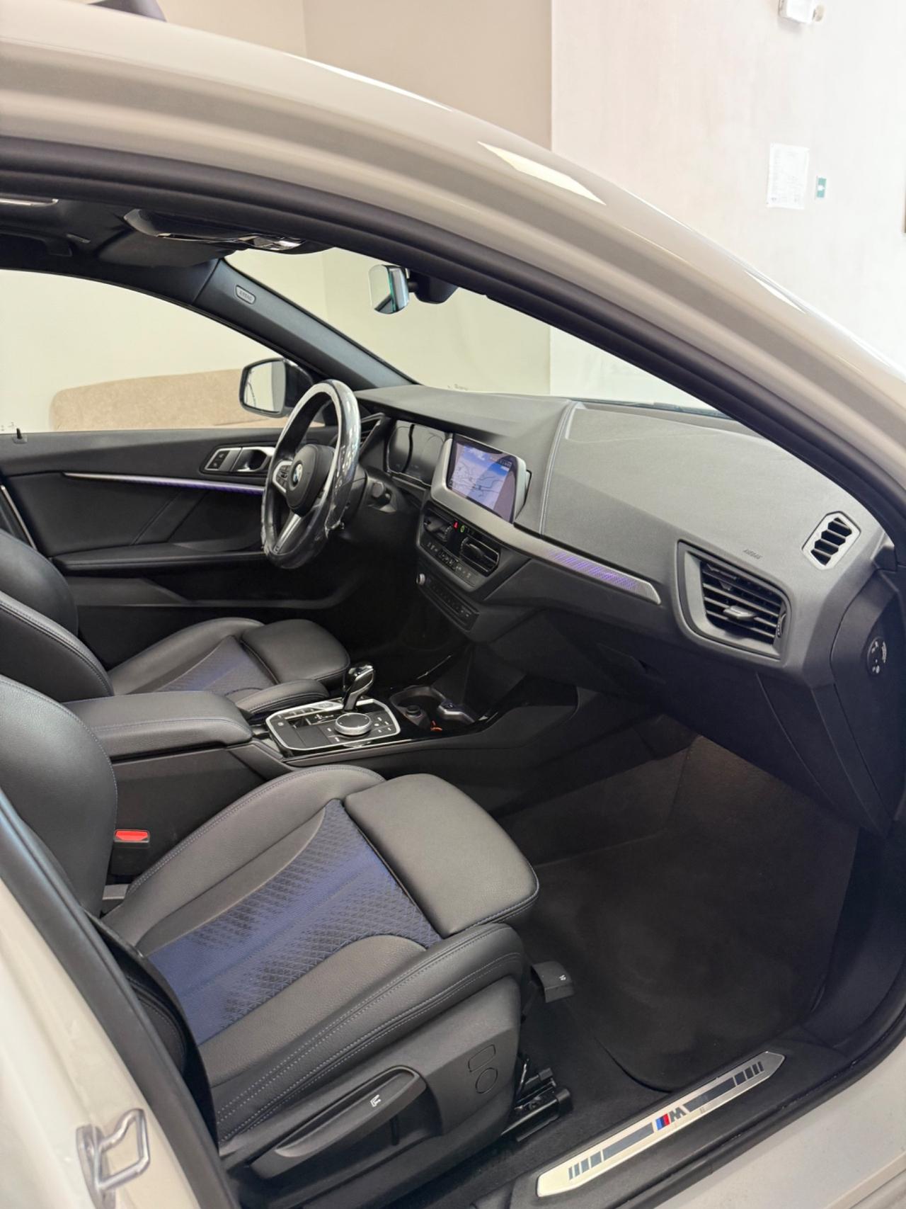 Bmw 116 116d 5p. Msport