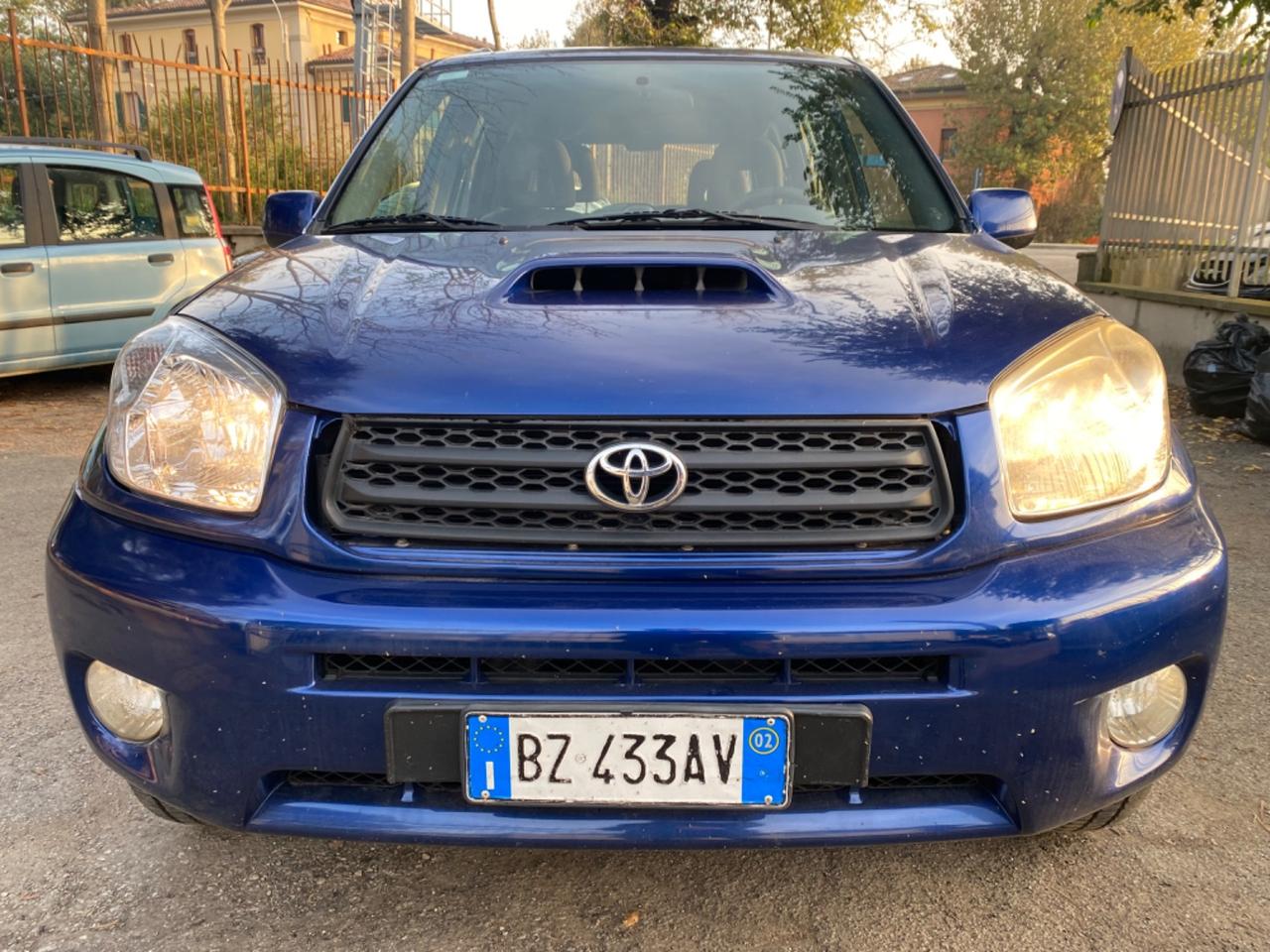 Toyota RAV 4 RAV4 2.0 Tdi D-4D cat 5 porte Sol 4x4