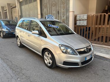 Opel Zafira 1.9 CDTI 101CV ** 7 POSTI **