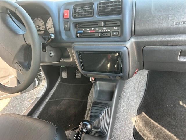 Suzuki Jimny 1.3i 16V cat 4WD JLX