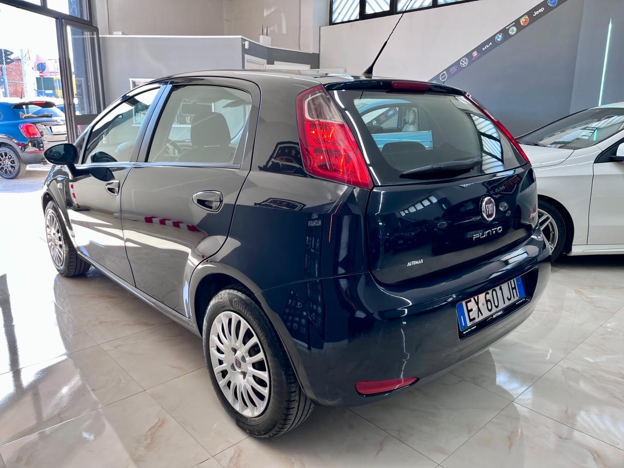 Fiat Punto 1.3 MJT 75cv Street 2014