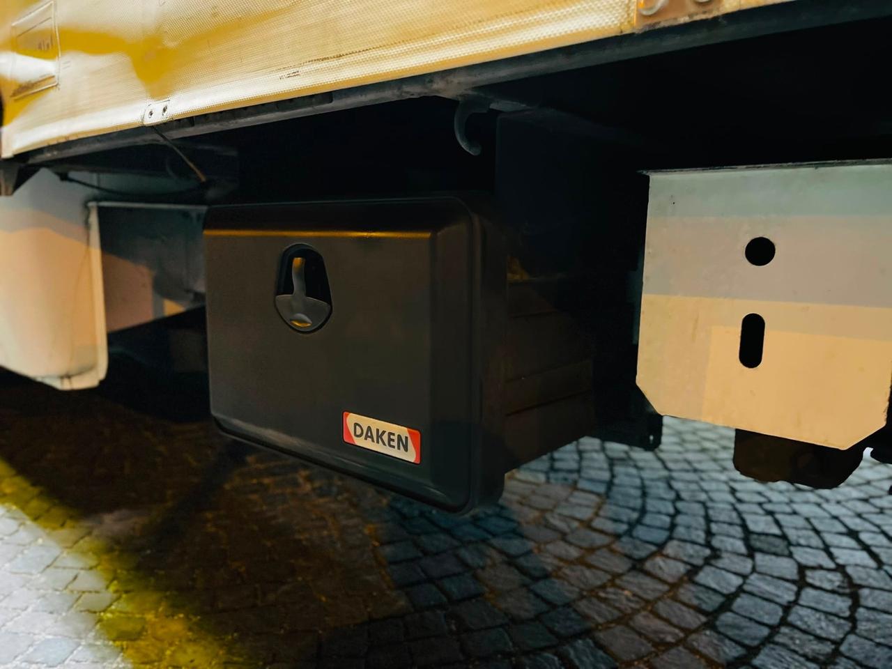 Renault Master Gemellato Autocarro Telonato 1000kg portata