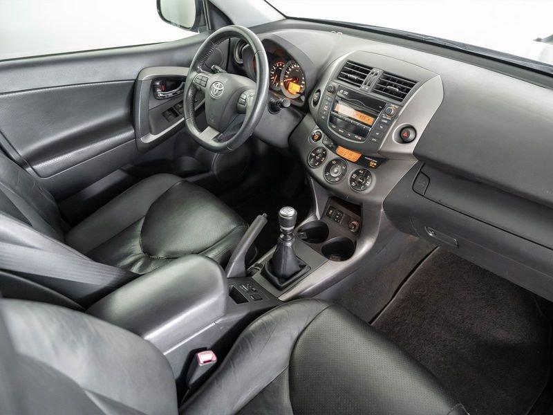 Toyota RAV4 RAV4 2.2 D-4D 150 CV DPF Luxury