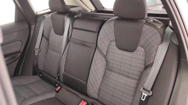 VOLVO XC60 T6 Recharge Plug-in Hybrid AWD automatico Core