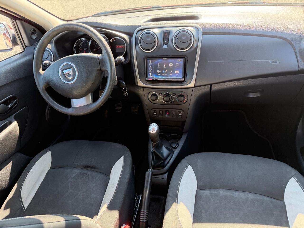 Dacia Sandero Stepway 2013 benzina