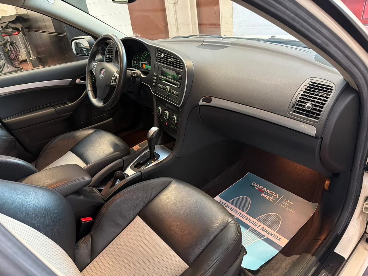 Saab 9-3 SportHatch 1.9 TiD 16V DPF Vector