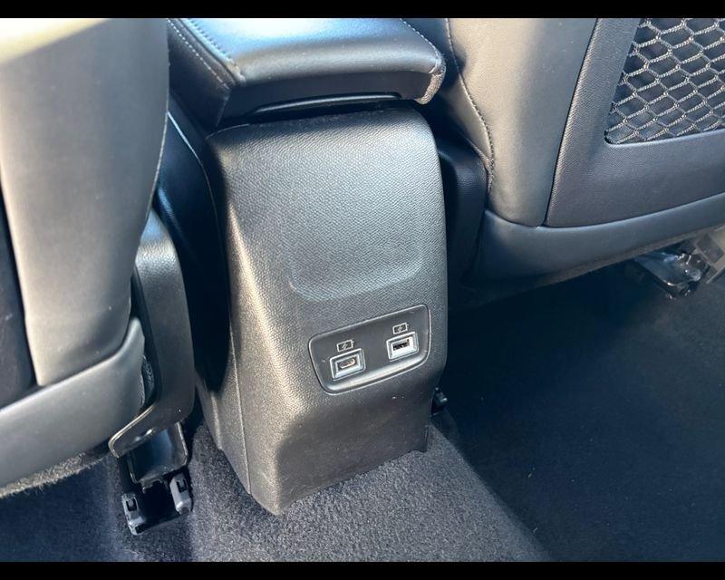 Peugeot 2008 2ª serie PureTech 130 S&S EAT8 GT