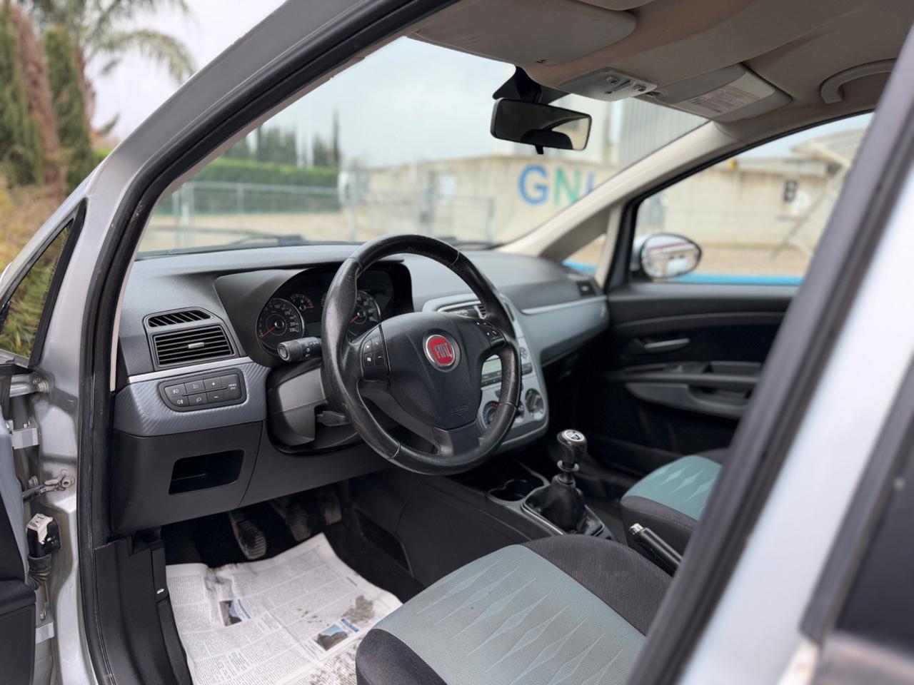 Fiat Grande Punto 1.4 5 porte SOLI 149.000KM