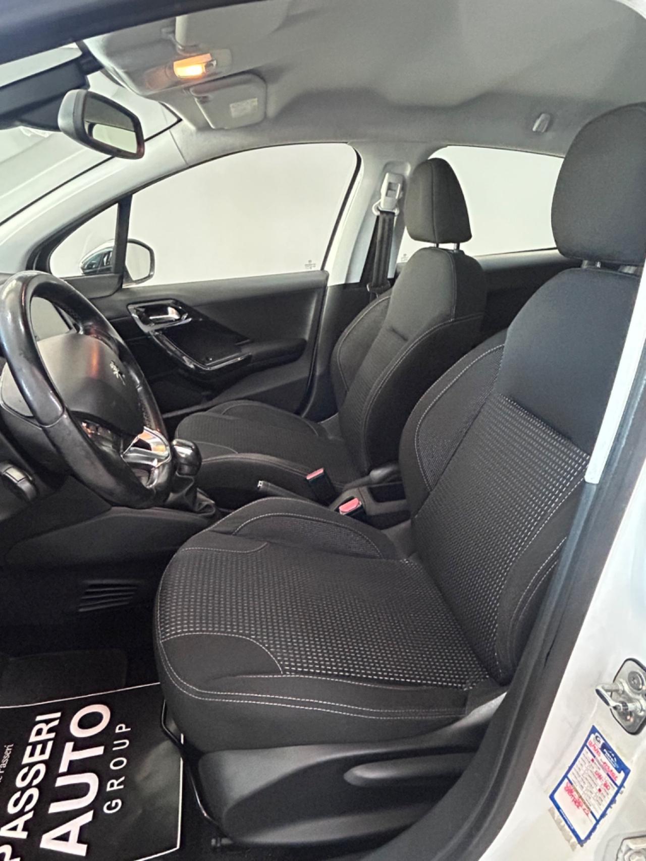 Peugeot 208 BlueHDi 100 5 porte GT Line
