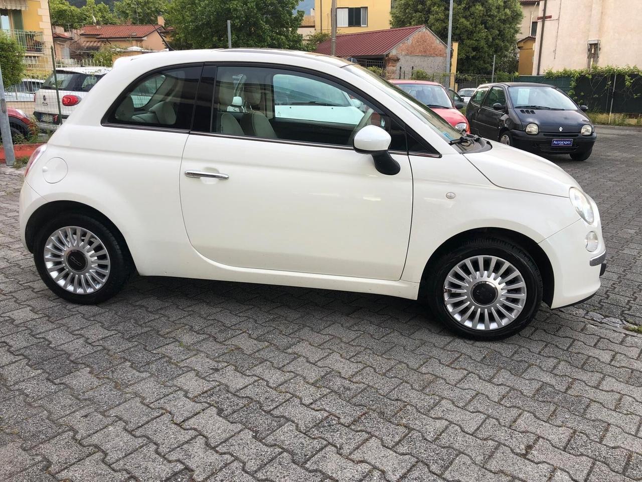 Fiat 500 1.2 Lounge ADATTA X NEOPATENTATI GARANZIA EUROPEA 12 MESI ESTENDIBILE FINO A 36 MESI