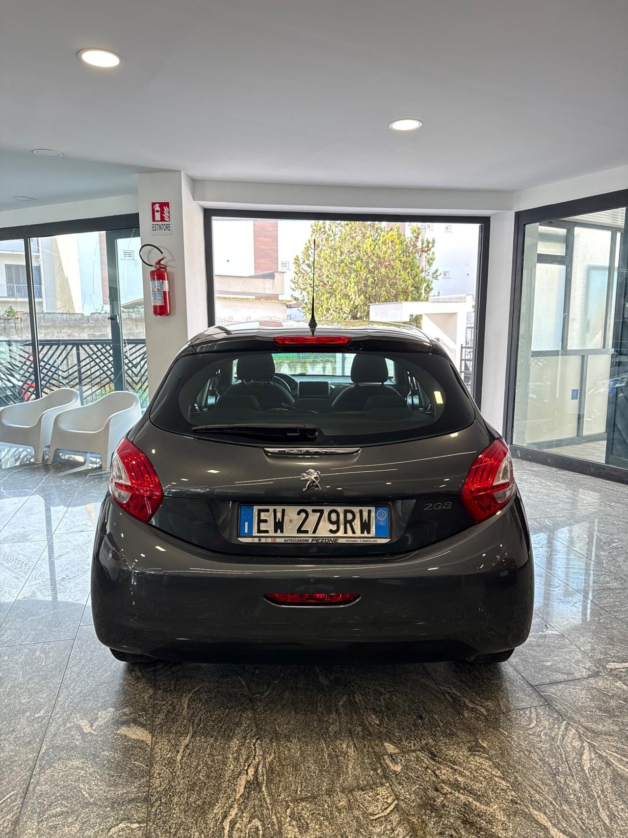 Peugeot 208 1.2 VTi 82 CV 5 porte Allure