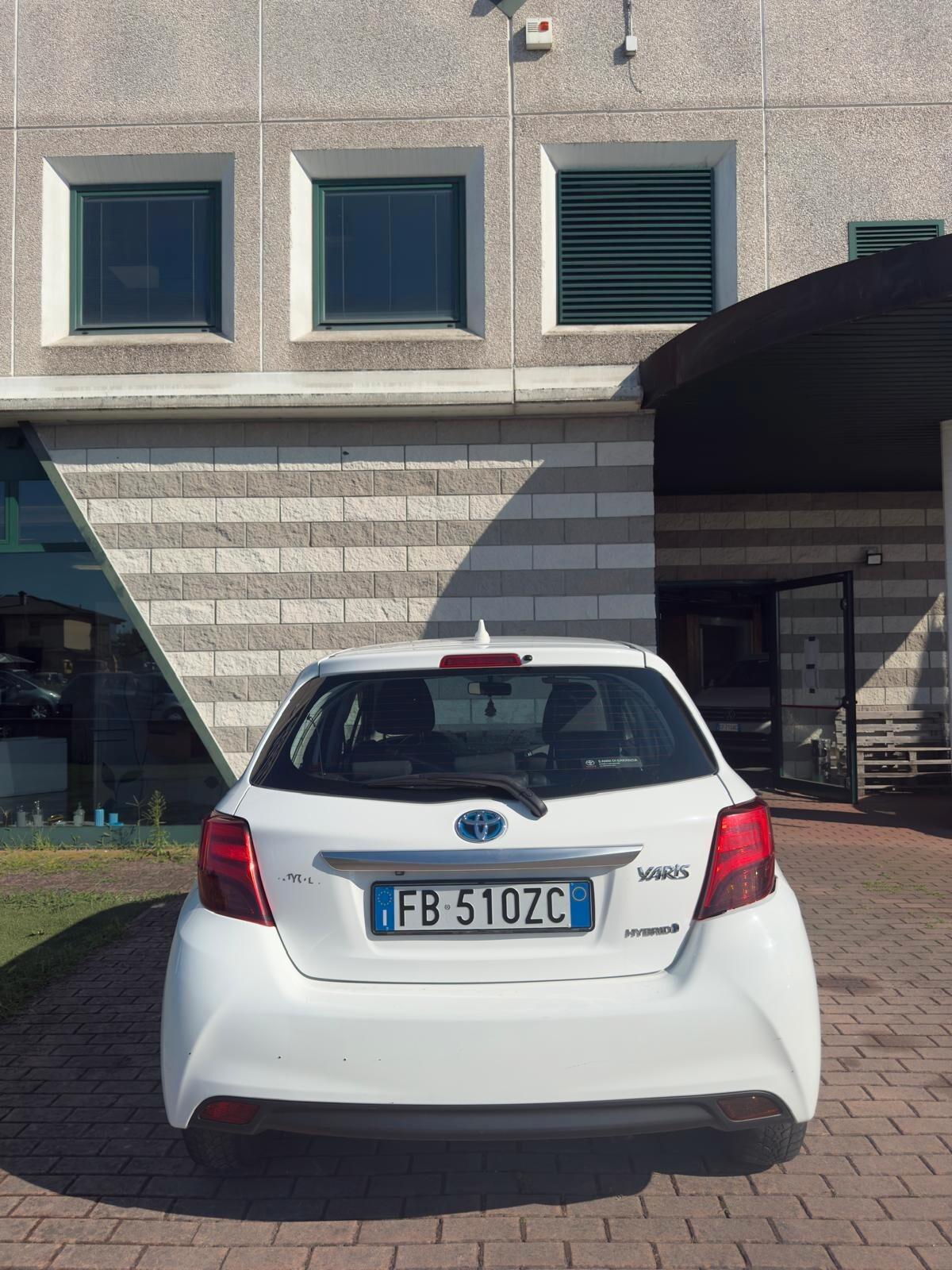 Toyota Yaris 1.5 5 porte Active