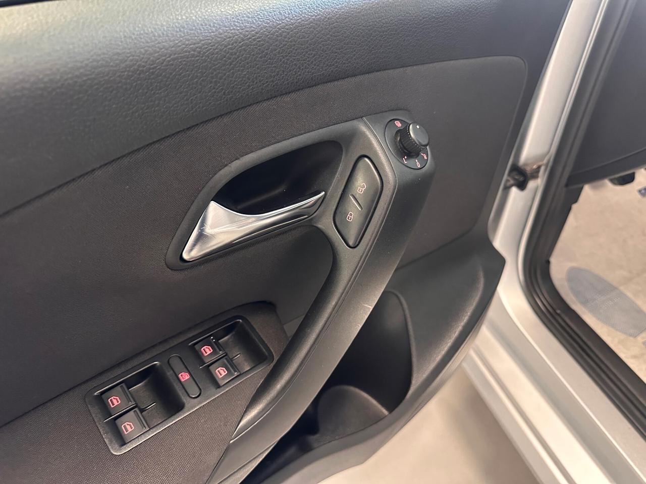VOLKSWAGEN POLO 1.2 BENZINA 5 PORTE