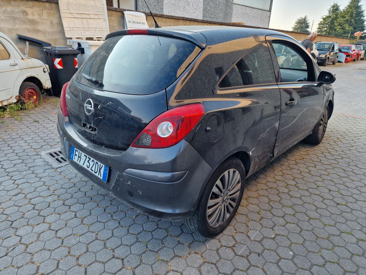 Opel Corsa 1.2 GPL per commercianti