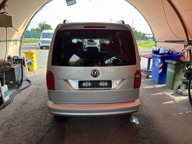 VOLKSWAGEN Caddy 2.0 TDI 122 CV 4Motion Furgone Business