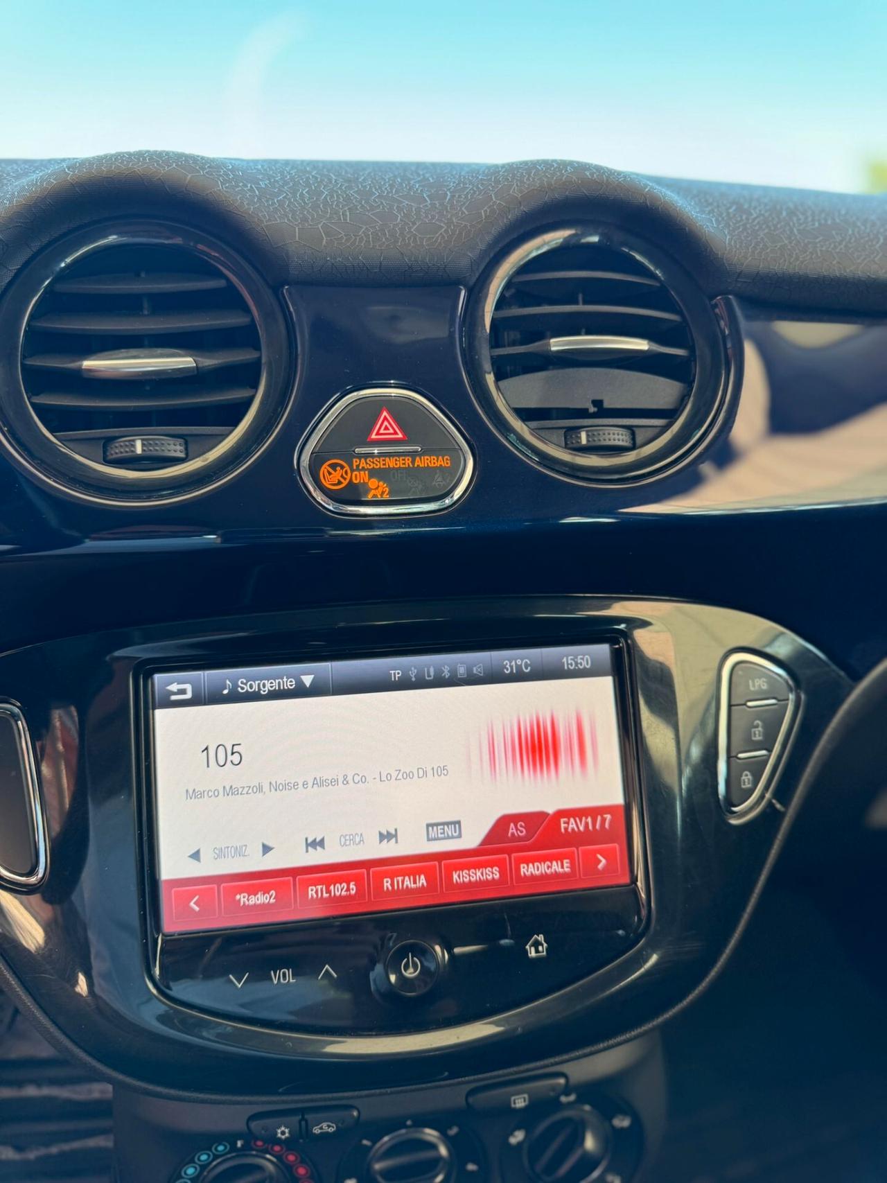 Opel Adam 1.4 87 CV GPL Tech Slam