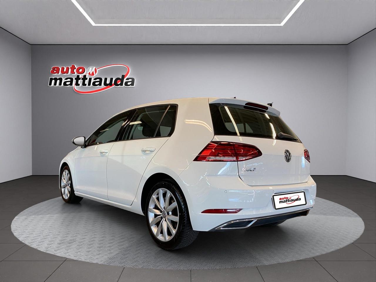 Volkswagen Golf 5p 1.6 tdi Highline 115cv