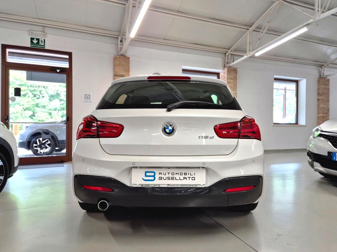 Bmw 116 116d 5p. Urban