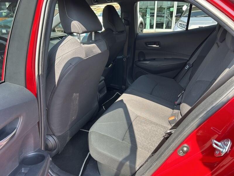 Toyota Corolla 1.8 Hybrid Style