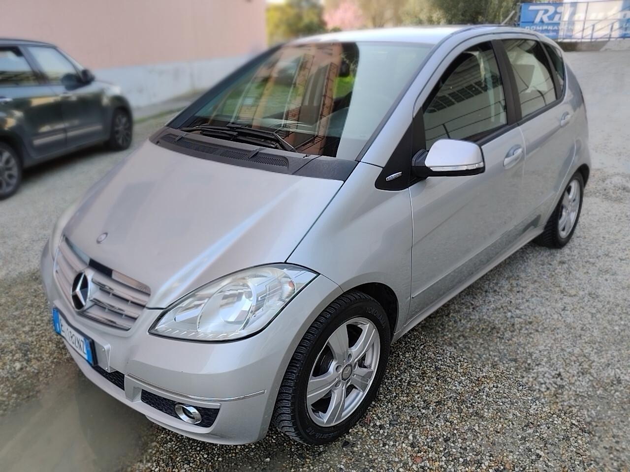 Mercedes A 160 cdi BlueEFFICENCY Avantgarde