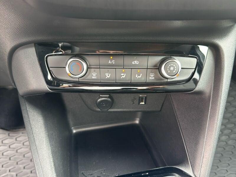 Opel Corsa 1.2 75cv MT5