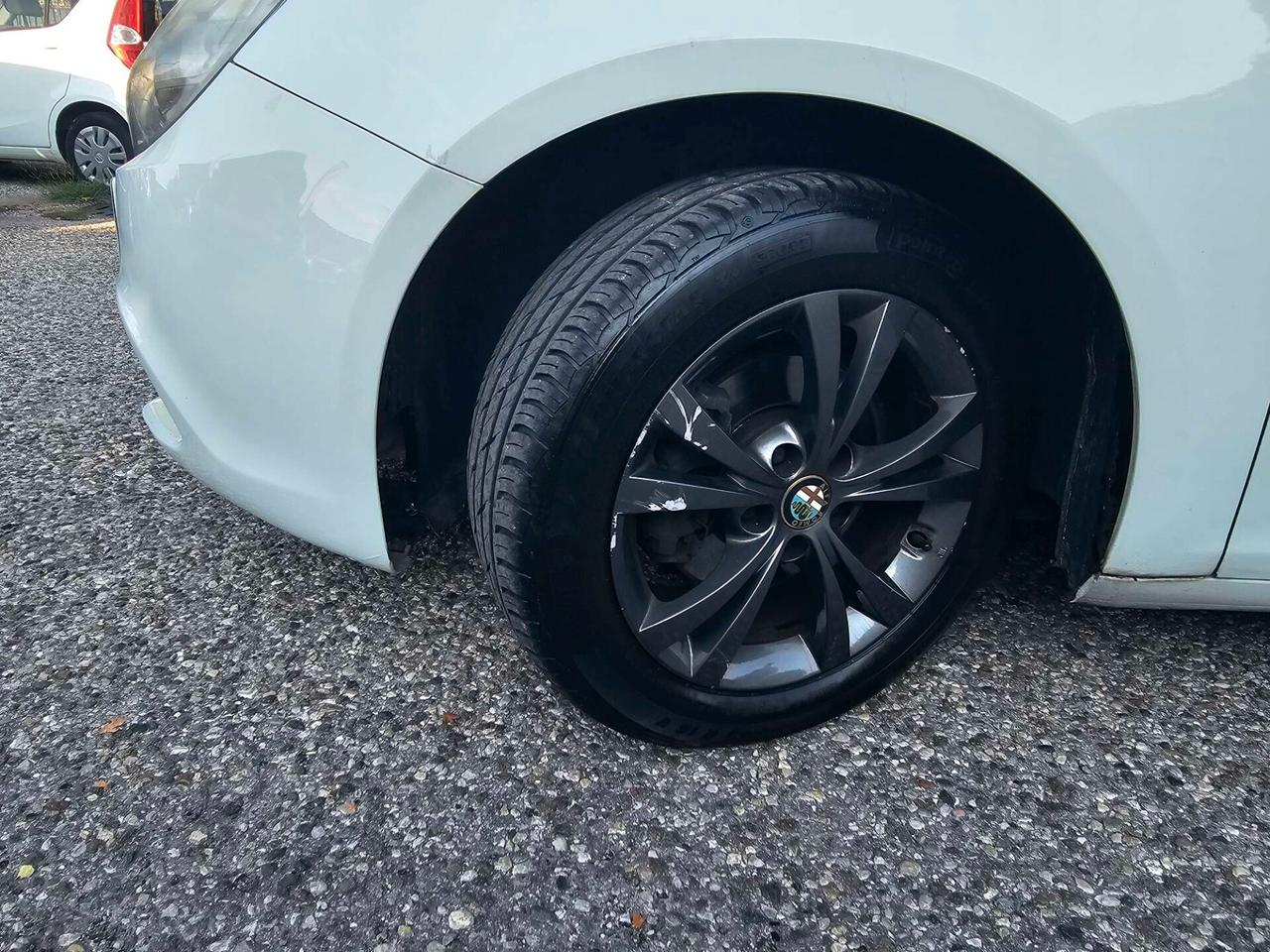 Alfa Romeo Giulietta 1.6 JTDm-2 105 CV Exclusive