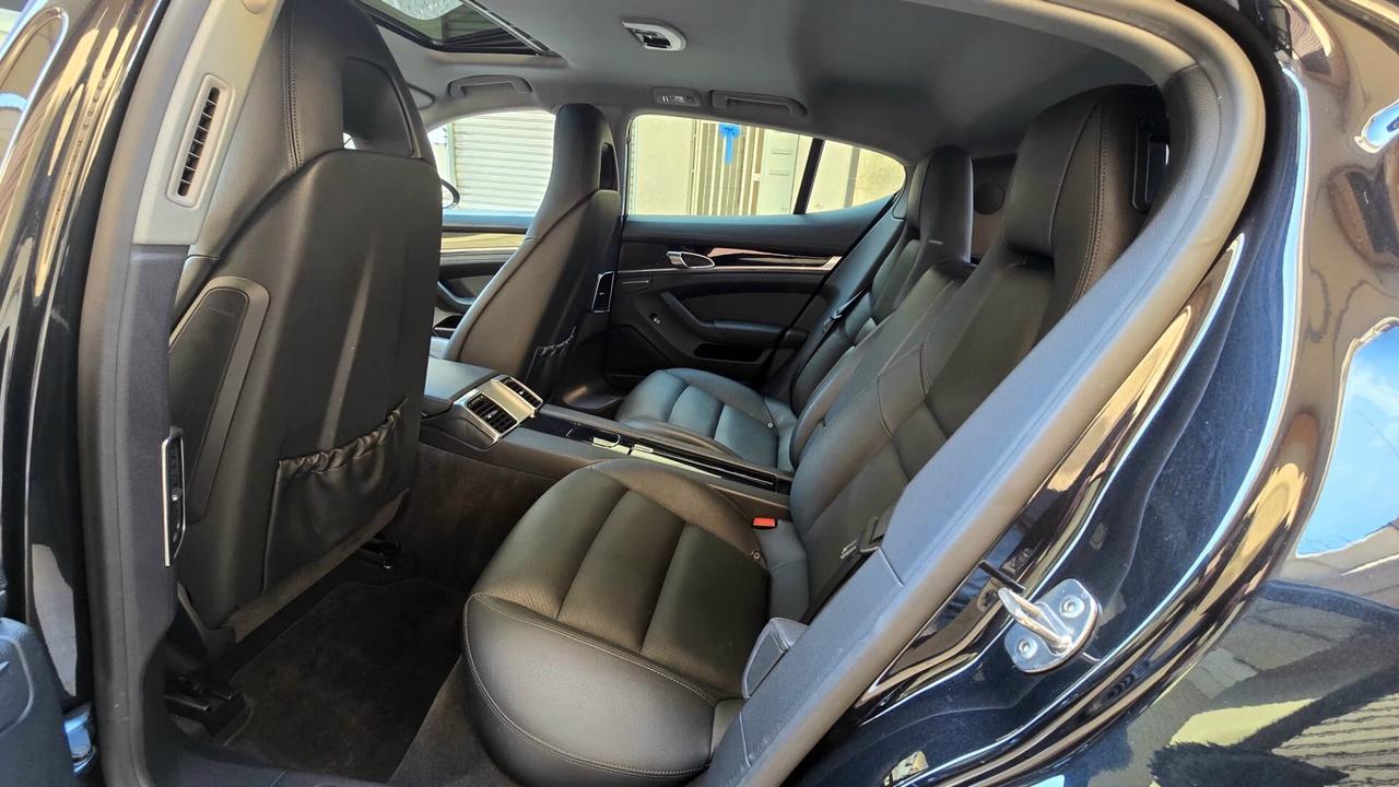 PORSCHE PANAMERA 3.0 D 250cv PLATINUM EDITION