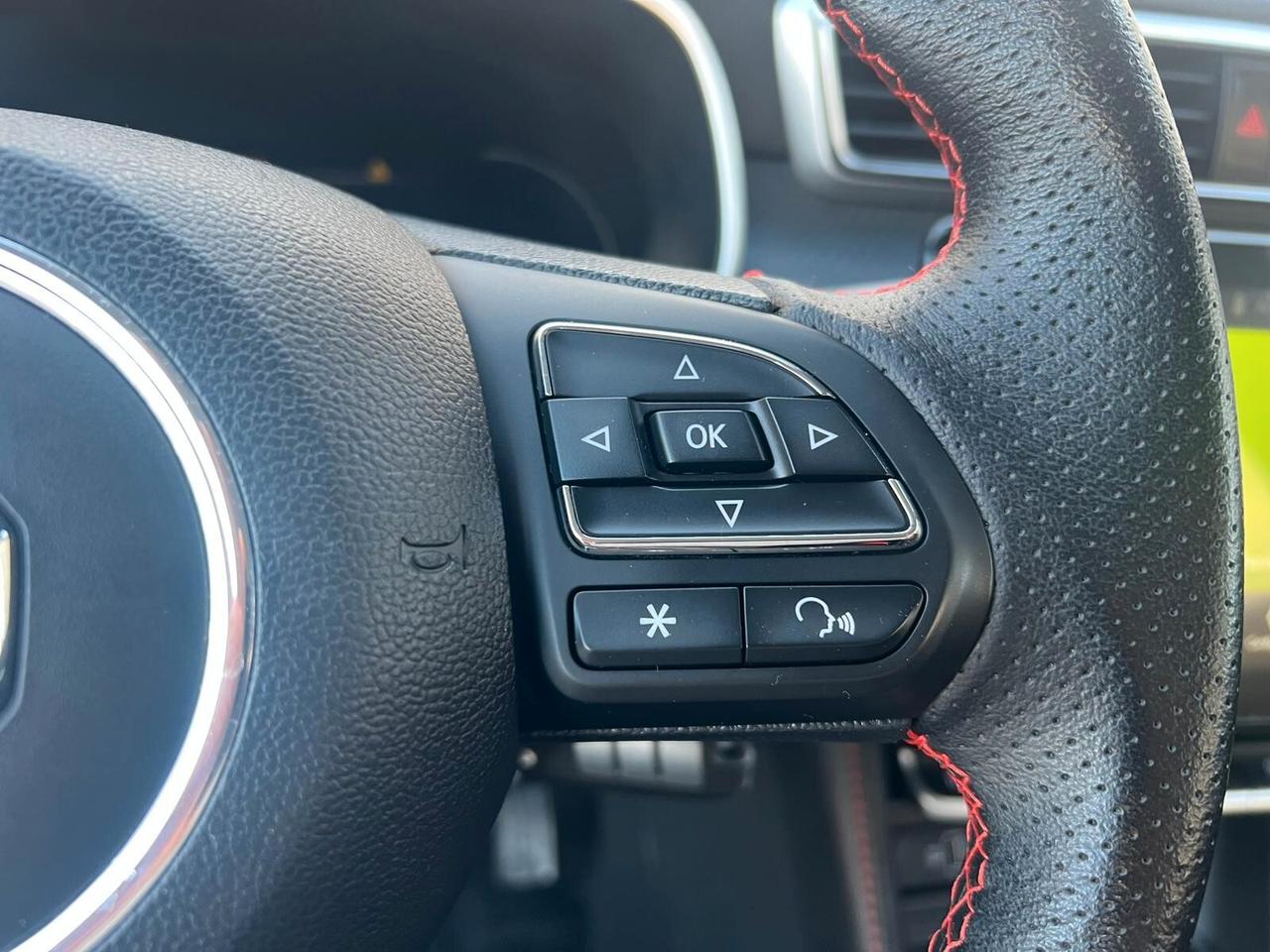 MG ZS 1.5 VTi-tech 106CV 2023!!! LUXURY!!!