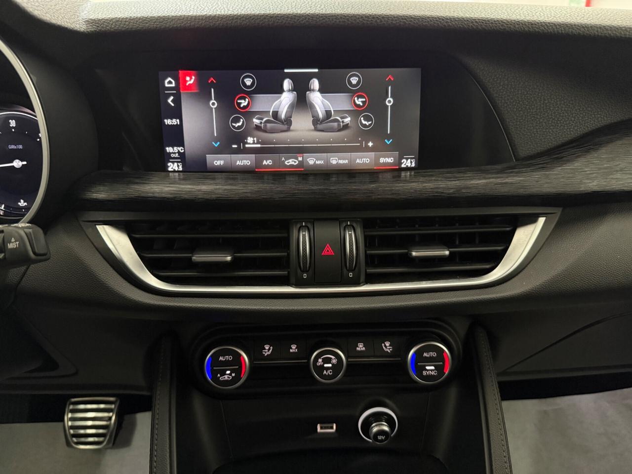 ALFA ROMEO STELVIO Q4 210CV ALLESTIMENTO SPRINT