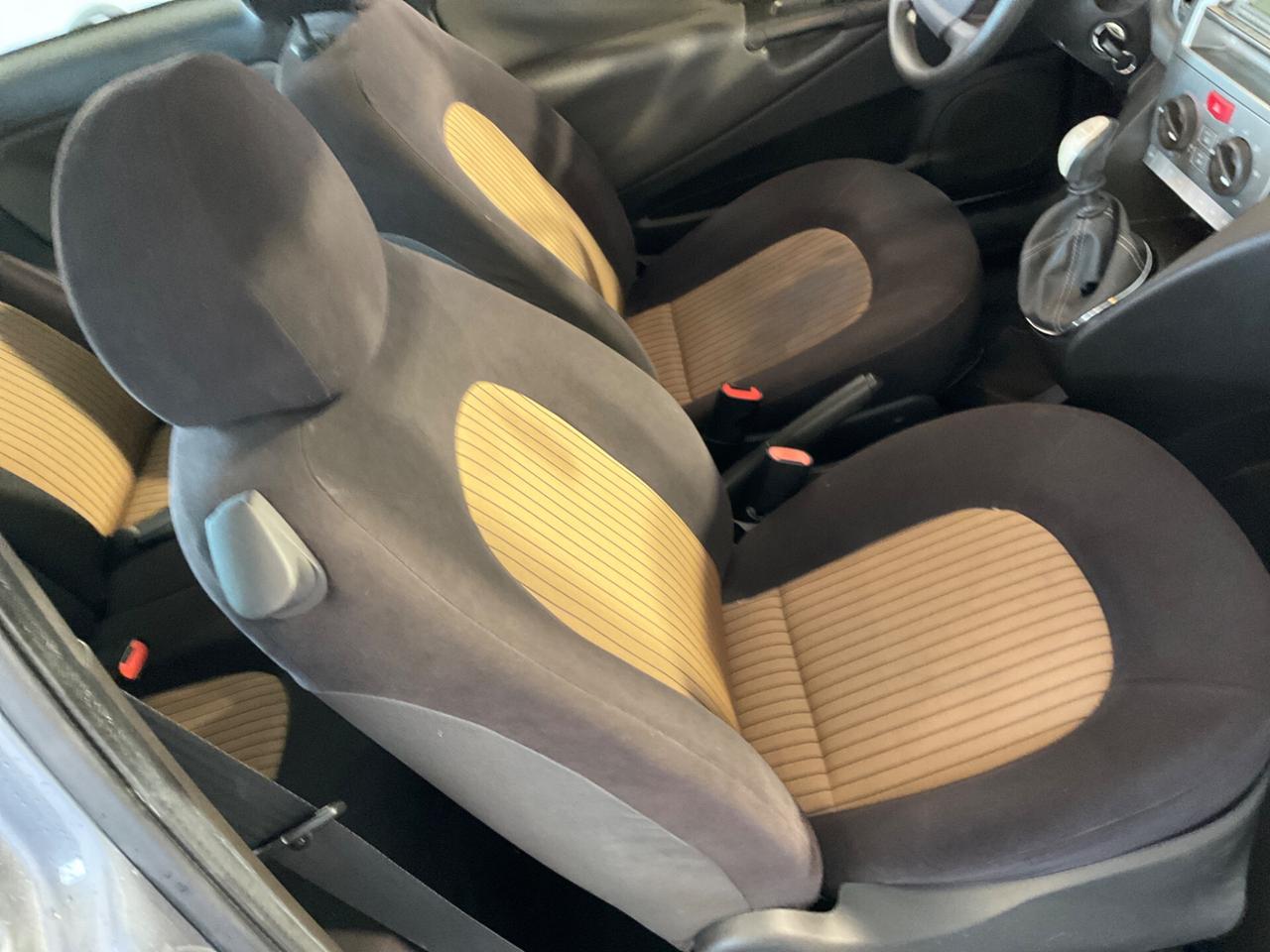 Lancia Ypsilon 1.2 Argento