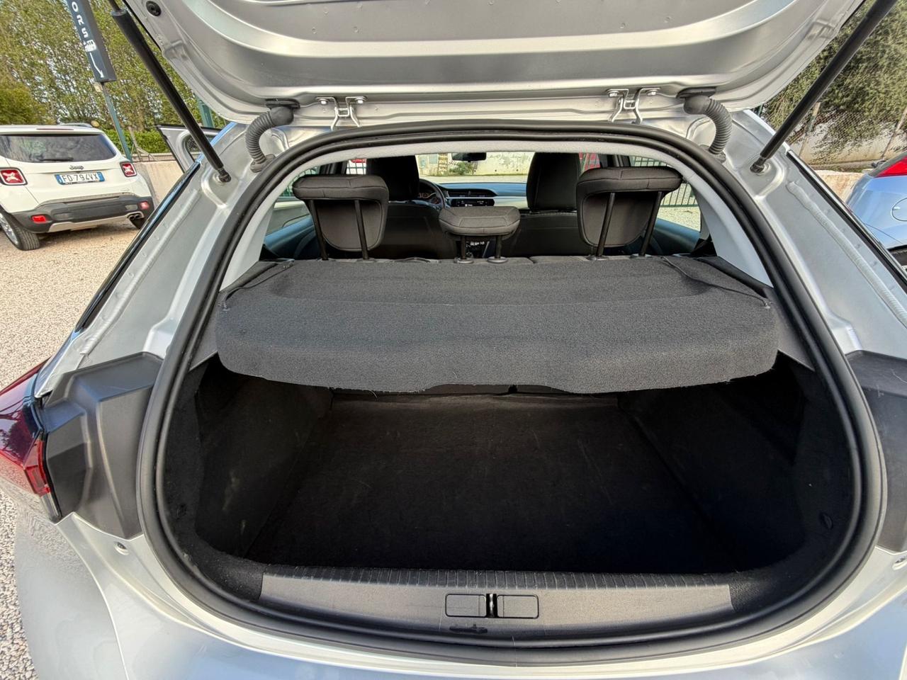 Opel Corsa 1.2 Edition