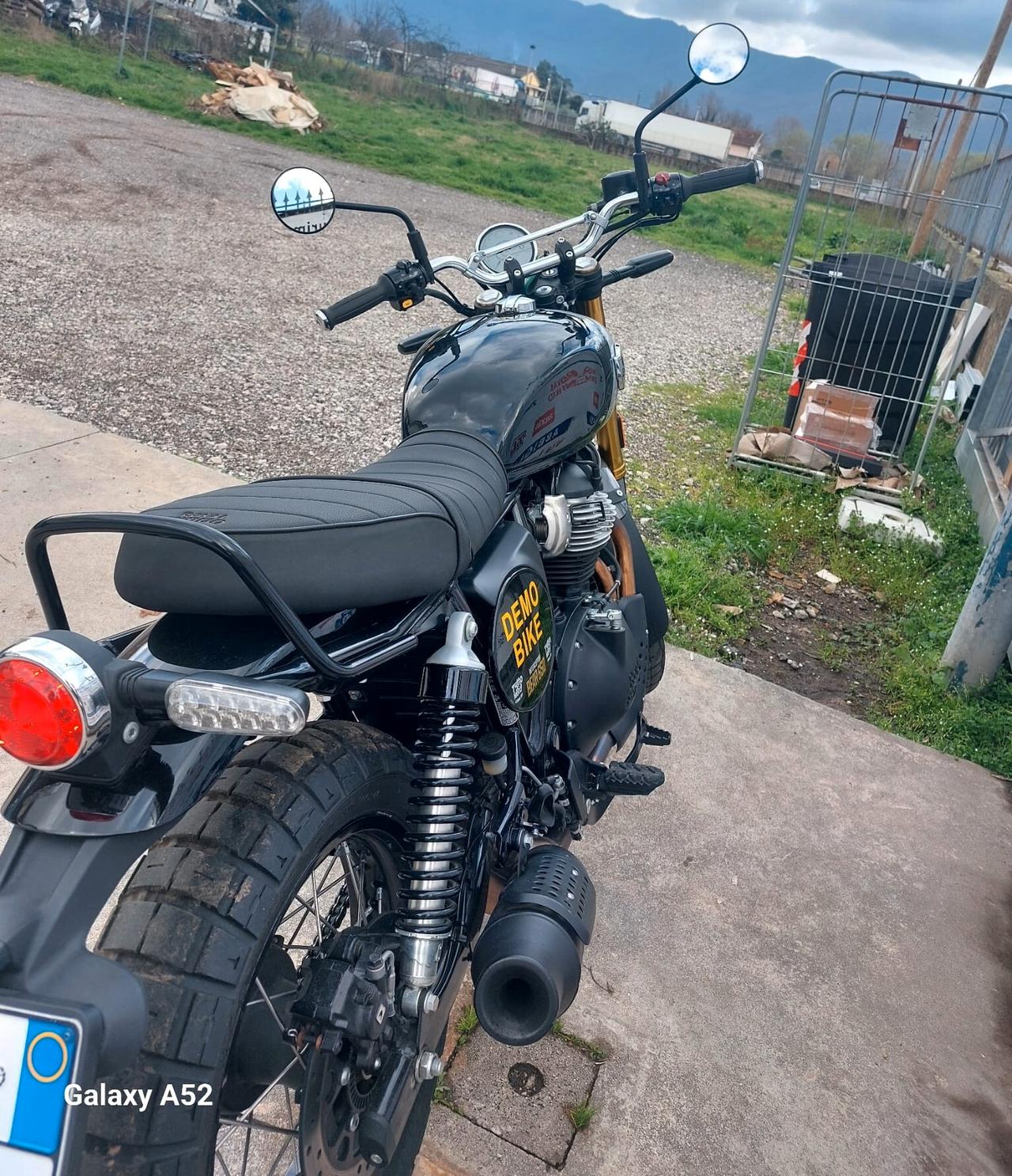 Royal Enfield Interceptor Bear