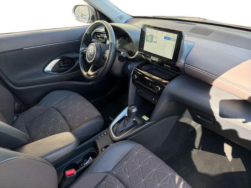 Toyota Yaris Cross Yaris Cross 1.5h Lounge fwd 116cv e-cvt
