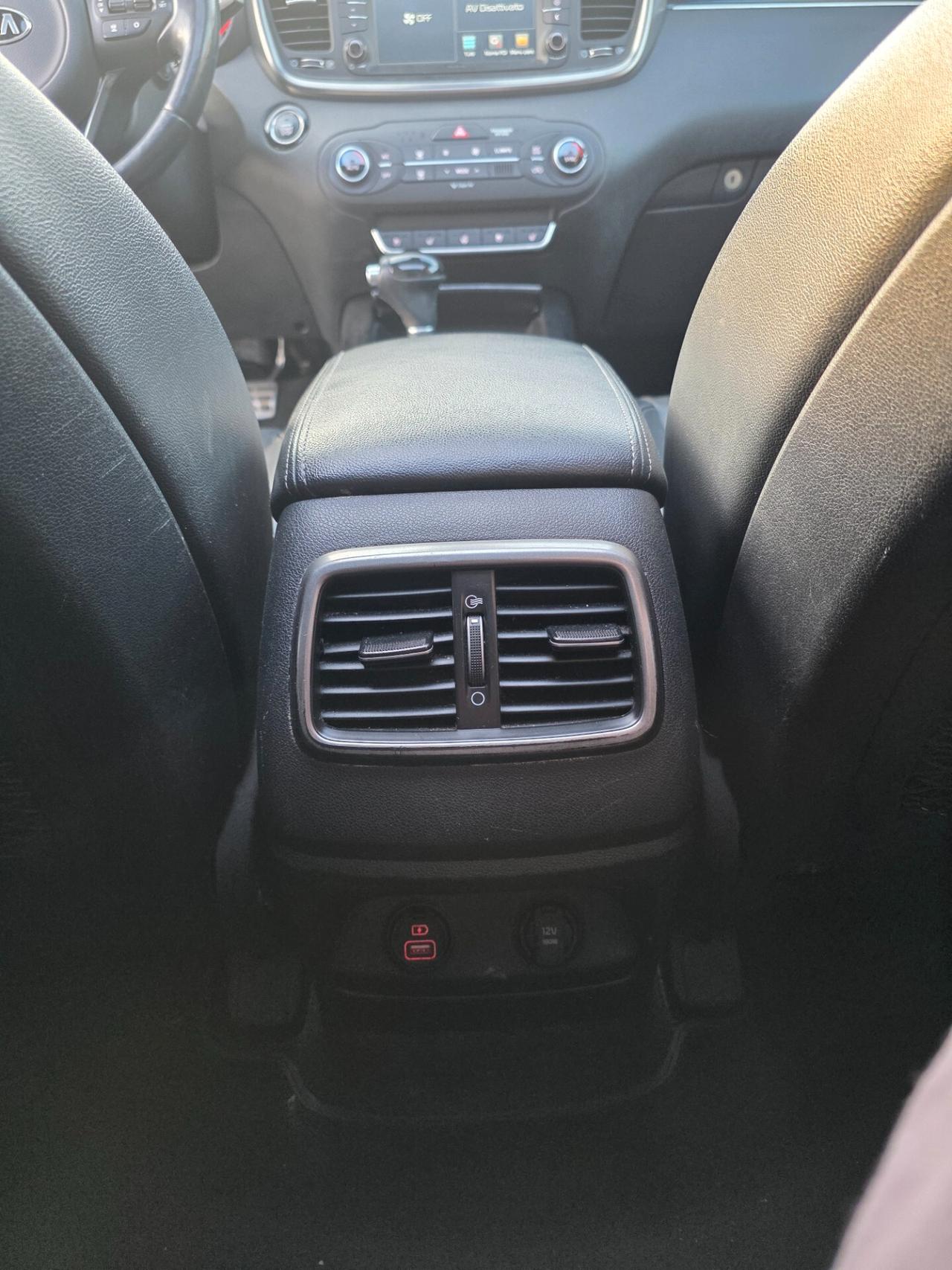 Kia Sorento 2.2 4x4 7P Rebel stra full garantito 12M