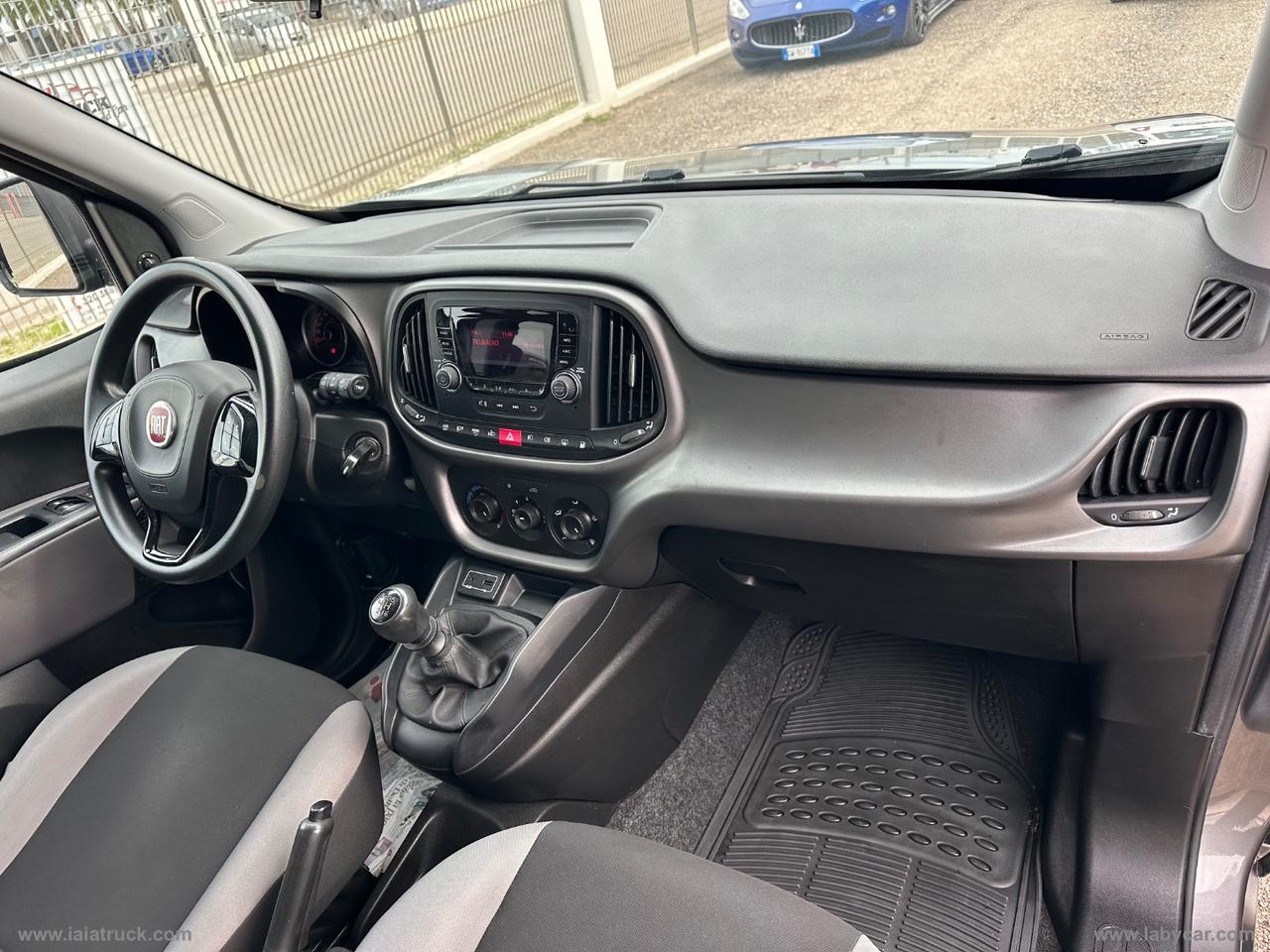 FIAT Doblò 1.4 T-Jet Natural Power Lounge 7 POSTI