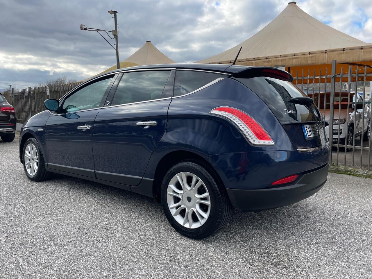 Lancia Delta 1.6 MJT DPF Silver