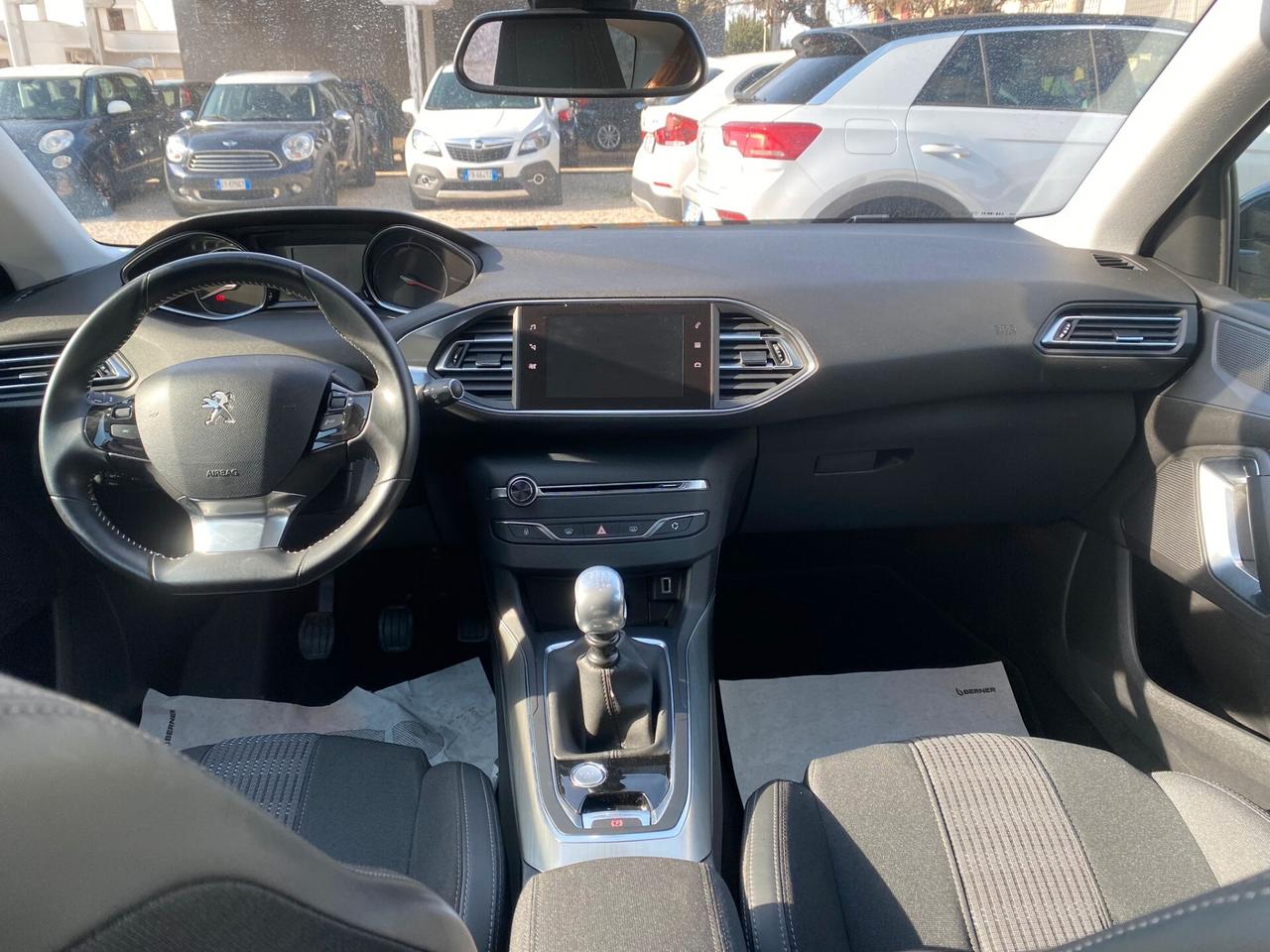 Peugeot 308 BlueHDi 130 S&S SW GT Line