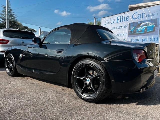BMW Z4 Roadster 2.5i "HARD TOP / FARI XENO / PDC"