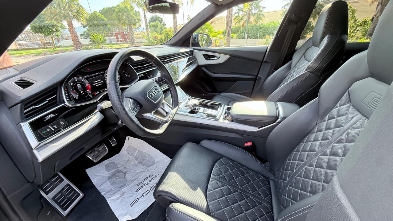 Audi Q8 50 TDI 286 CV quattro tiptronic Sport